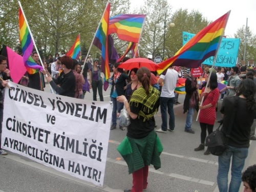 Haber | LGBT haklar m? Braknz Trk Hkmeti kendini raporlasn!